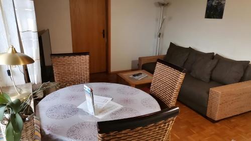 Fischbach bei Dahn House | Ferienwohnungen 'Blick Zur Madonna'