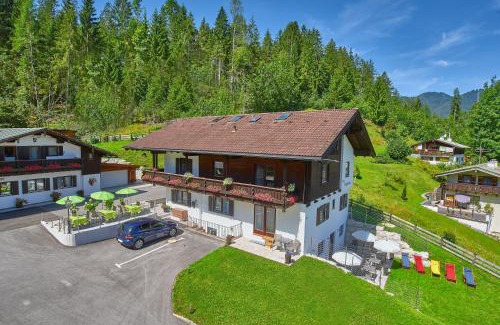 Schoenau am Koenigssee Apartment | Ferienwohnungen Berganemone