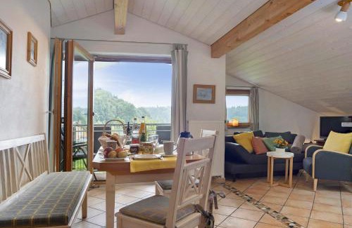 Argenbuhl Apartment | Ferienwohnungen Familie Hofer