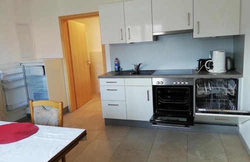 Waggershausen Apartment | Ferienwohnungen Weishaupt Pfingstweider Straße 30