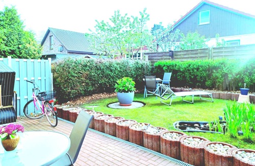 Garding Apartment | Ferienwonung "lianes Hus" in Garding für 3 Personen