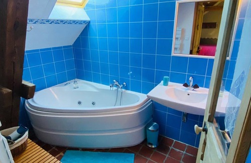 Crevecoeur-sur-lEscaut House | Ferme de Montecouvez