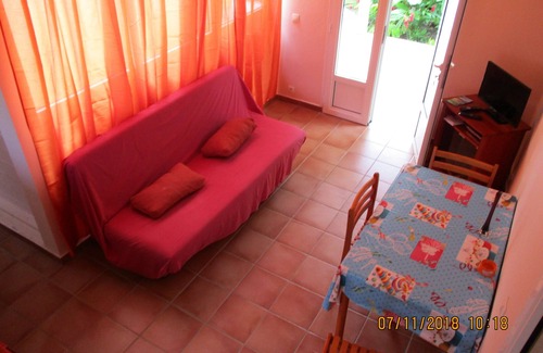 Dubedou House | Ferme lespapayers experience the countryside up close in the heart of nature