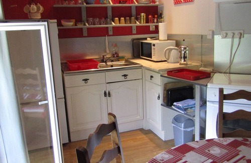 Ize House | Fermette à la Campagne