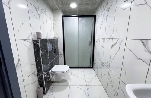 Artikli Hotel | Fermir Grand Otel