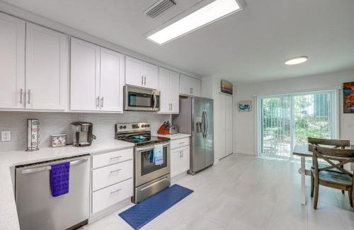 Fernandina Beach House | Fernandina Beach Townhome with Patio Walk to Beach!