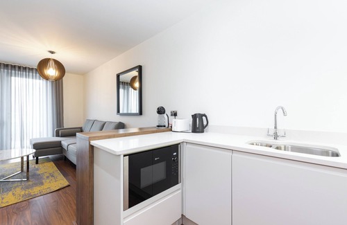 Dundrum Apartment | Fernbank