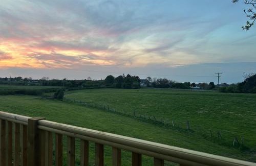 Saltburn-by-the-Sea Ski Chalet | Fernlea Luxury Shepherds Hut & Hot Tub