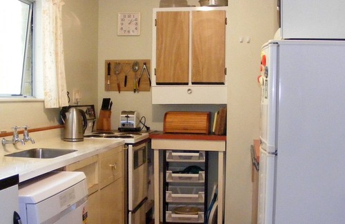 Moetapu Bay Cottage | Fernleigh - Moetapu Bay Holiday Home