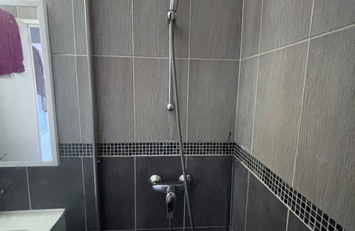 Fontainebleau Apartment | Ferns