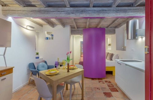 Ferrara Apartment | Ferrara Mignon Lilac House