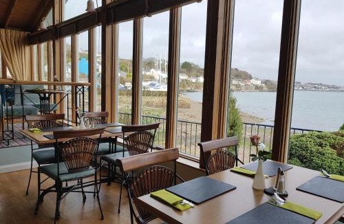 Llanstadwell Bed & Breakfast | Ferry House Inn