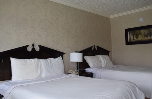 Stratford Hotel | Festival Courtyard Inn