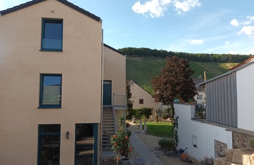 Kanzem Apartment | Fewo 4 Pers. Querhaus Kanzem mit Weinbergblick