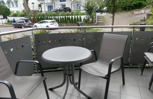 Binz Apartment | FeWo a cappella 68 near the beach in Binz, (ID 668) - Fewo a cappella 68