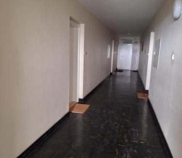 Hafen Apartment | FeWo Deichnest in Brhv -Mitte Monteure
