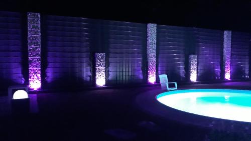 Mahren Apartment | FeWo Meyer mit privatem Pool & Gartensauna