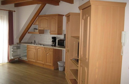 Lauf Apartment | Fewo Nr. 4, 1 Schlafraum, 1 Wohn-/Schlafraum, max. 4 Personen