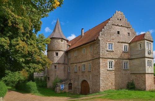 Hildburghausen Apartment | FeWo Prinz Eugen & Salome Schloss Weitersroda