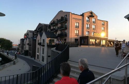 Westerdeichstrich Apartment | Fewo Schröder - BUDE 63a - mit Strandkorb am Meer - inklusive Bettwäsche und Handtücher