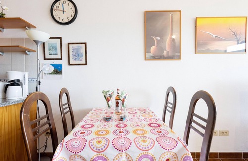 Santa Ursula Apartment | Fewo Solymar, mit 2 Schlafzimmern, 2 Bädern, eigener Terrasse und Garten, Meerblick, Pool, Parkplatz