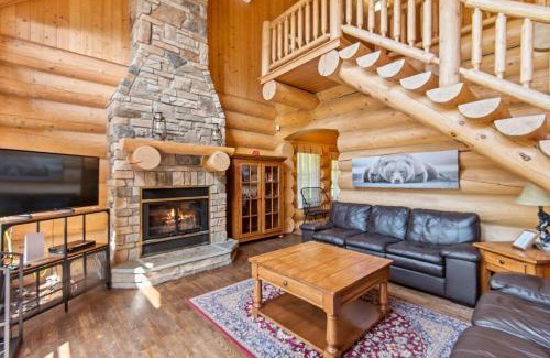 Fiddler Lake Resort Ski Chalet | Fiddler Lake Resort Chalet Bear 25
