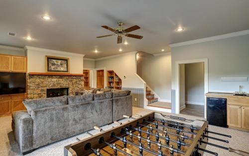 Big Canoe House | Field of Stars - Custom finishes gorgeous lake views games more