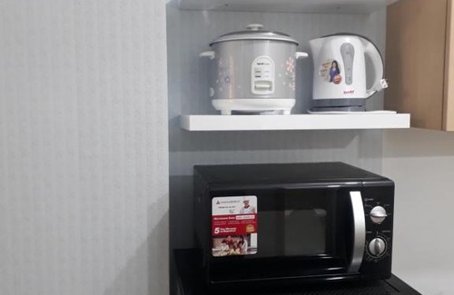 San Dionisio Apartment | Field Residences next to mall & 15 mins from airport