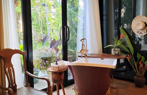 Rim Nuea Bed & Breakfast | Fieldlight & Pool Villa private Garden & Tub云上稻影