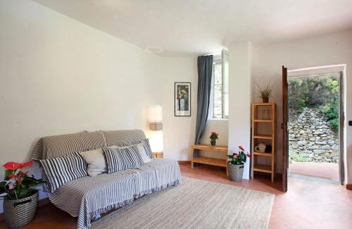 Manarola House | FIESSE COTTAGE