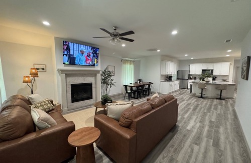 Lubbock House | Fifty5 Modern Westmont Retreat