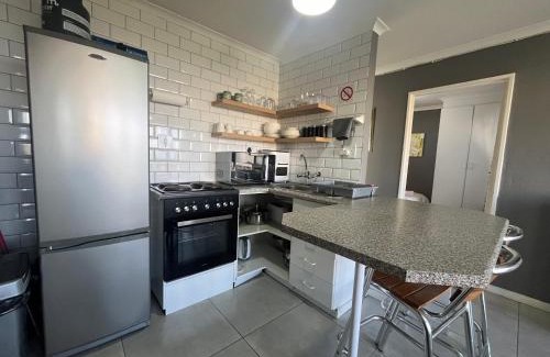 Hermanus Apartment | #FiftySeven