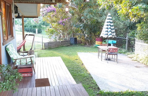 Cudgera Creek Cottage | Fig Tree Retro Studio