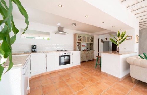 Guatiza Villa | Finca Botanico Secret Garden - Private Tropical Garden, BBQ, Outdoor Spa Shower