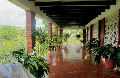 Dagua House | Finca cerca a Cali - Pura Naturaleza - El Carmen, Colombia
