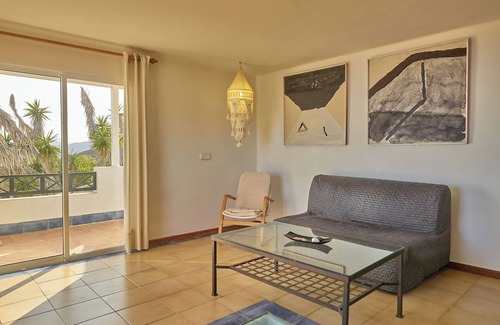 Yaiza House | 'Finca La Calerita C' with Sea View