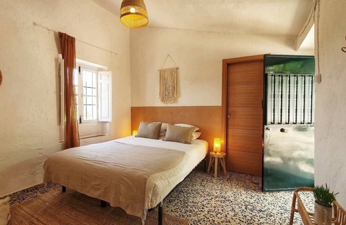 Puerto de la Torre Bed & Breakfast | Finca Serrato - Alba