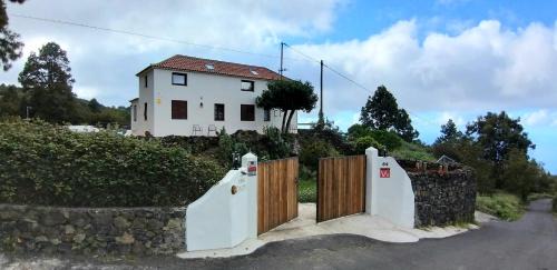 Icod de los Vinos Ski Chalet | Finca Verode