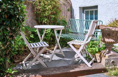 Kingsand House | Finest Retreats - Rock House, Kingsand
