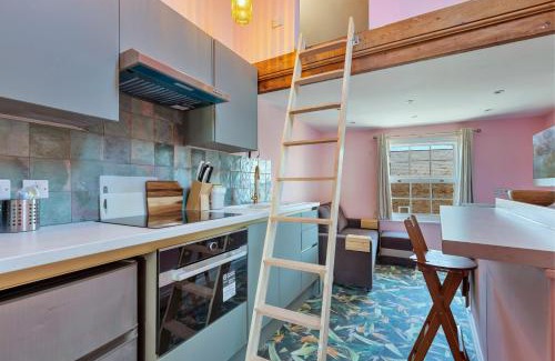 Greenwich West Apartment | Finest Retreats - The Nest