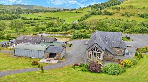 Devils Bridge House | Finest Retreats - The Welsh Barn