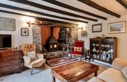 Dolton House | Finest Retreats - Wisteria Way