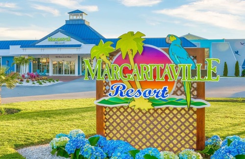 Hyannis Condo | FINS UP! Family Resort with Waterpark! Summer 2026 Available!