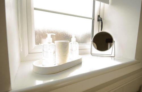 Wixford House | Finwood Green Farm Holiday Cottages-The Calf Shed and The Milk Parlour