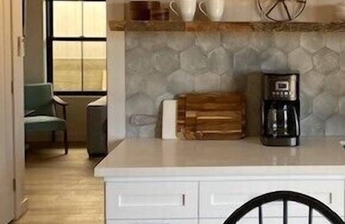 Paso Robles Cottage | Fiorella Sofia-Vine Cottages-Just Minutes from the Heart of Downtown!