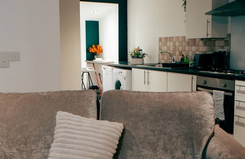 Huddersfield Apartment | Firdaus Westgate - Studio