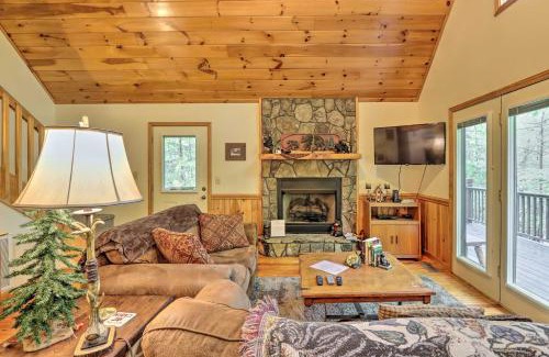 Murphy House | Fire Pit and Grill Whittlers Mountain Escape!