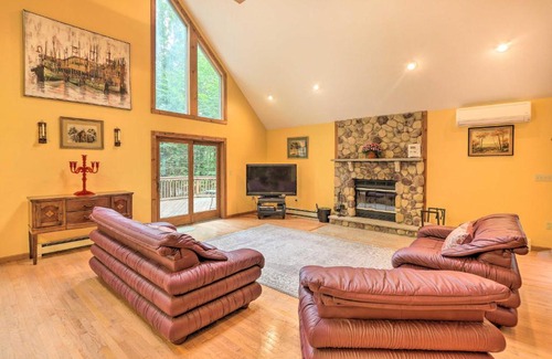 Gouldsboro House | Fire Pit, Indoor Pool Access Big Bass Lake Cabin