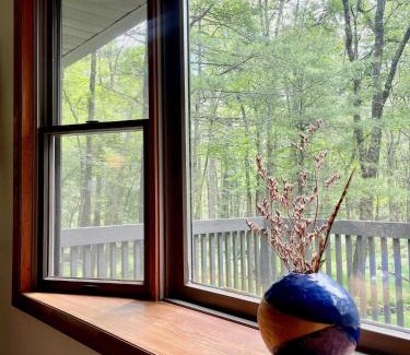 Yulan House | Fire Pit Woodsy & Private - Cabin On Woods Road