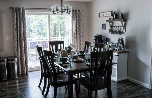 Town of Jerusalem Cottage | Fire Table, Lg Backyard & Deck, 3BDR Cottage, Penn Yan